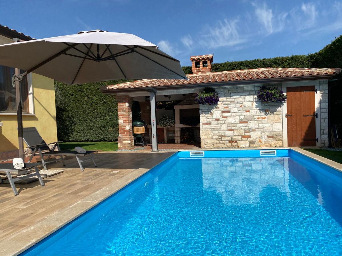Villa Eva Karigador Novigrad Istria Buitenkant foto