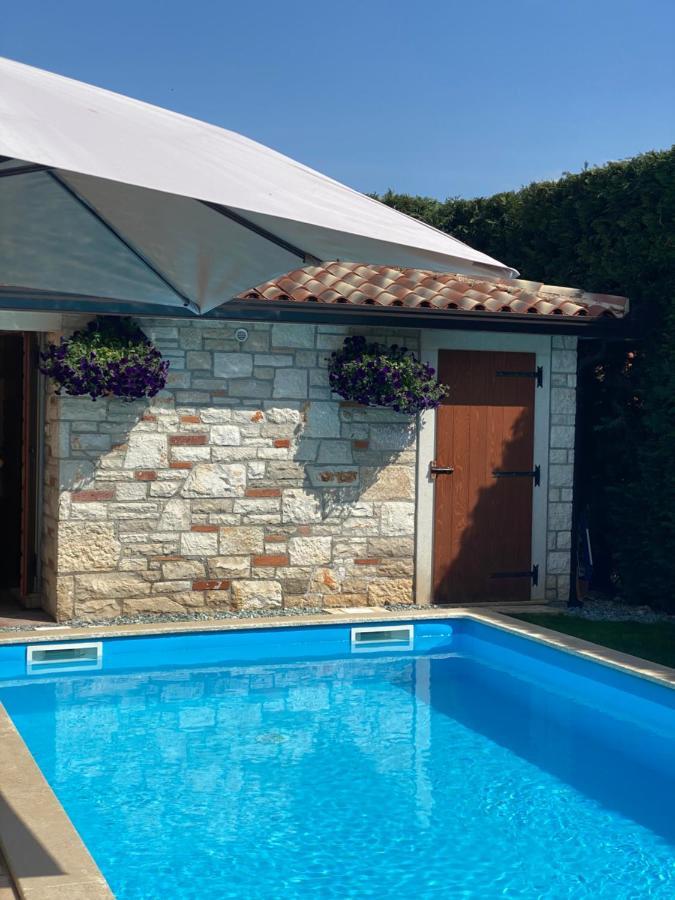 Villa Eva Karigador Novigrad Istria Buitenkant foto