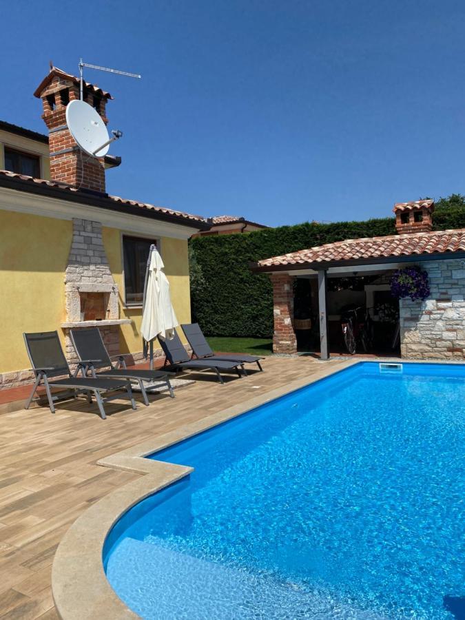 Villa Eva Karigador Novigrad Istria Buitenkant foto